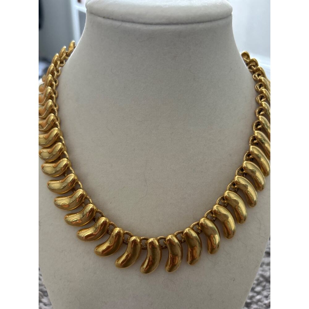 Talbots Gold Tone Nexklace